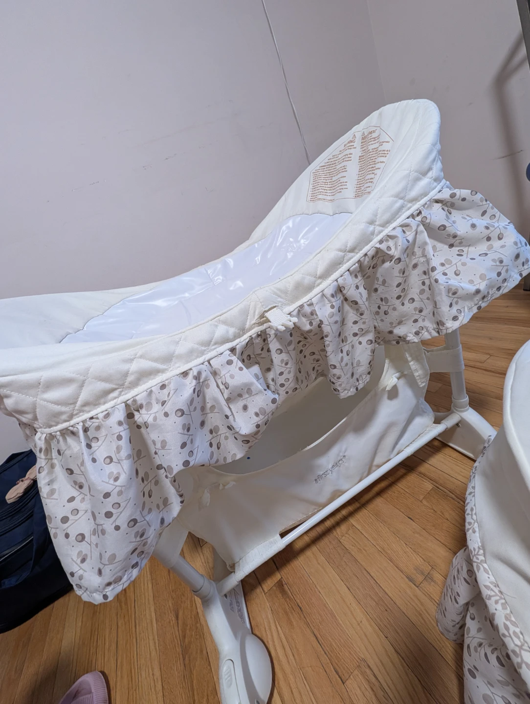 The First Years Bassinet - photo 2