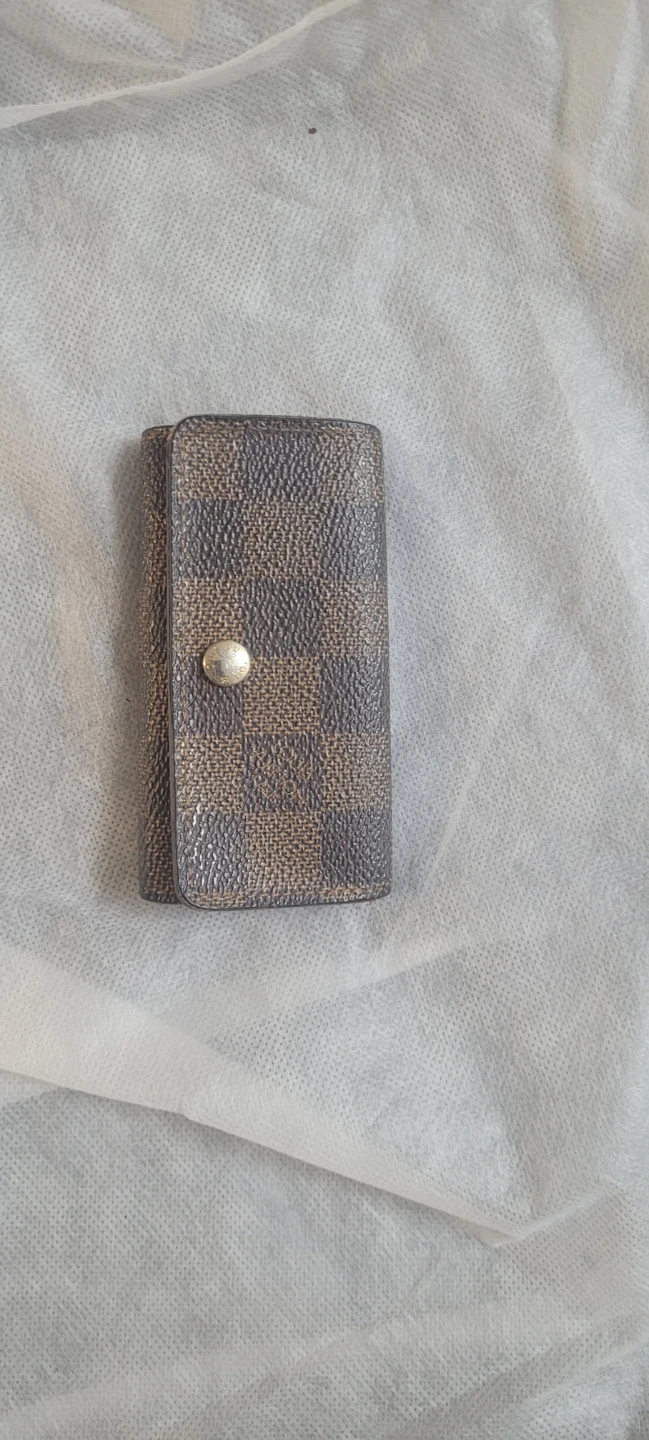 Louis Vuitton Damier Ebene Key Holder