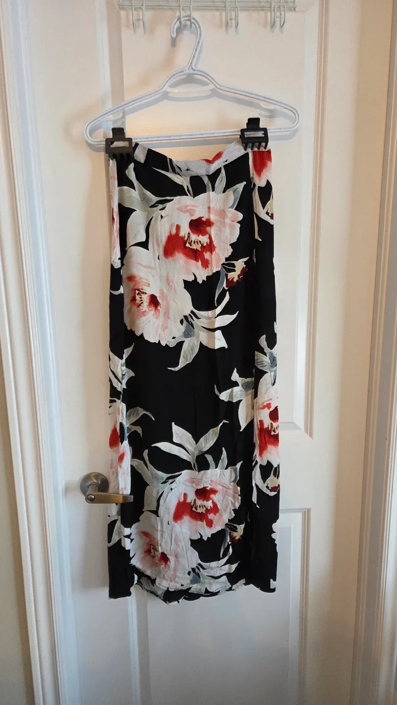 Black Floral Maxi Skirt