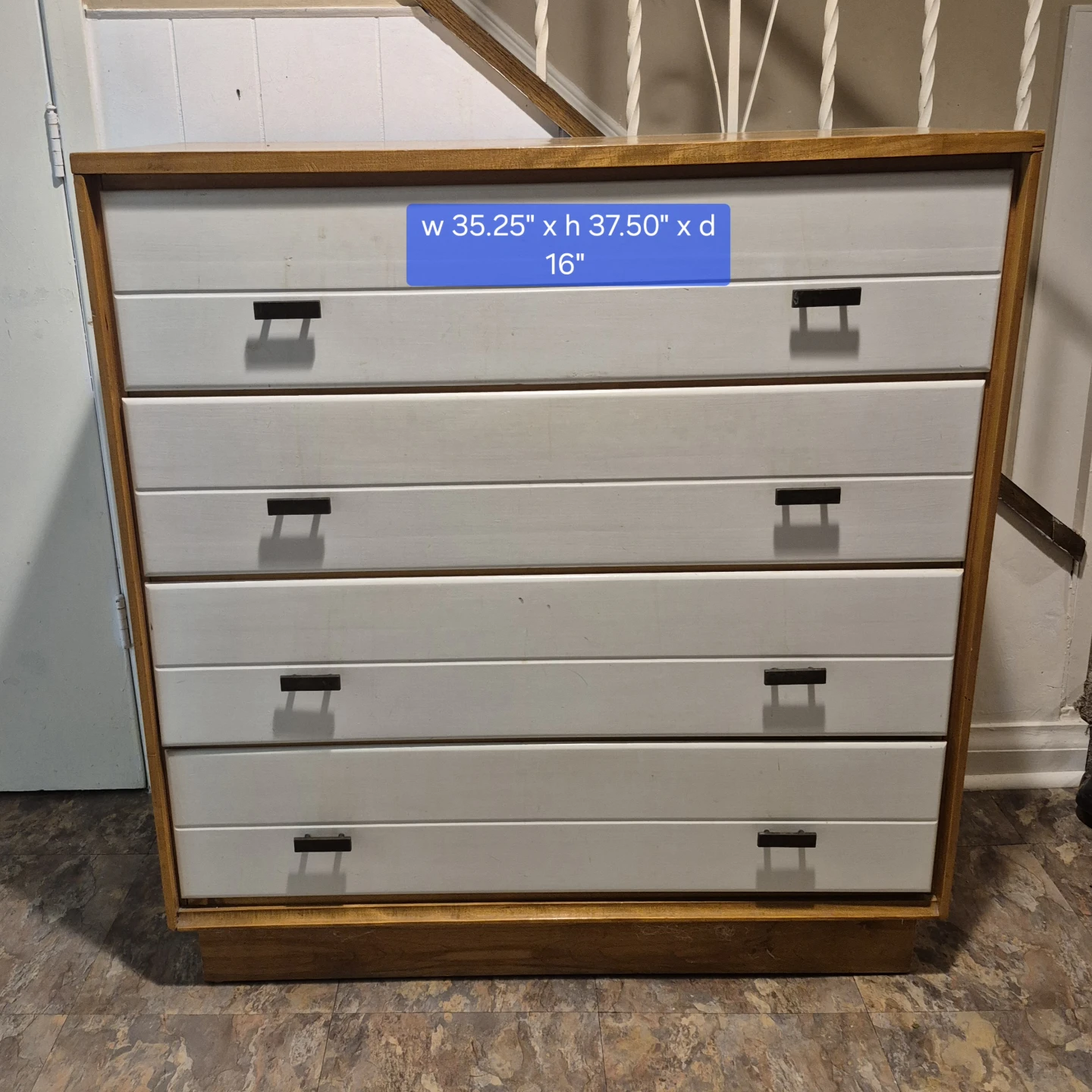 Vintage 5-Drawer Chest, great condition. - photo 2