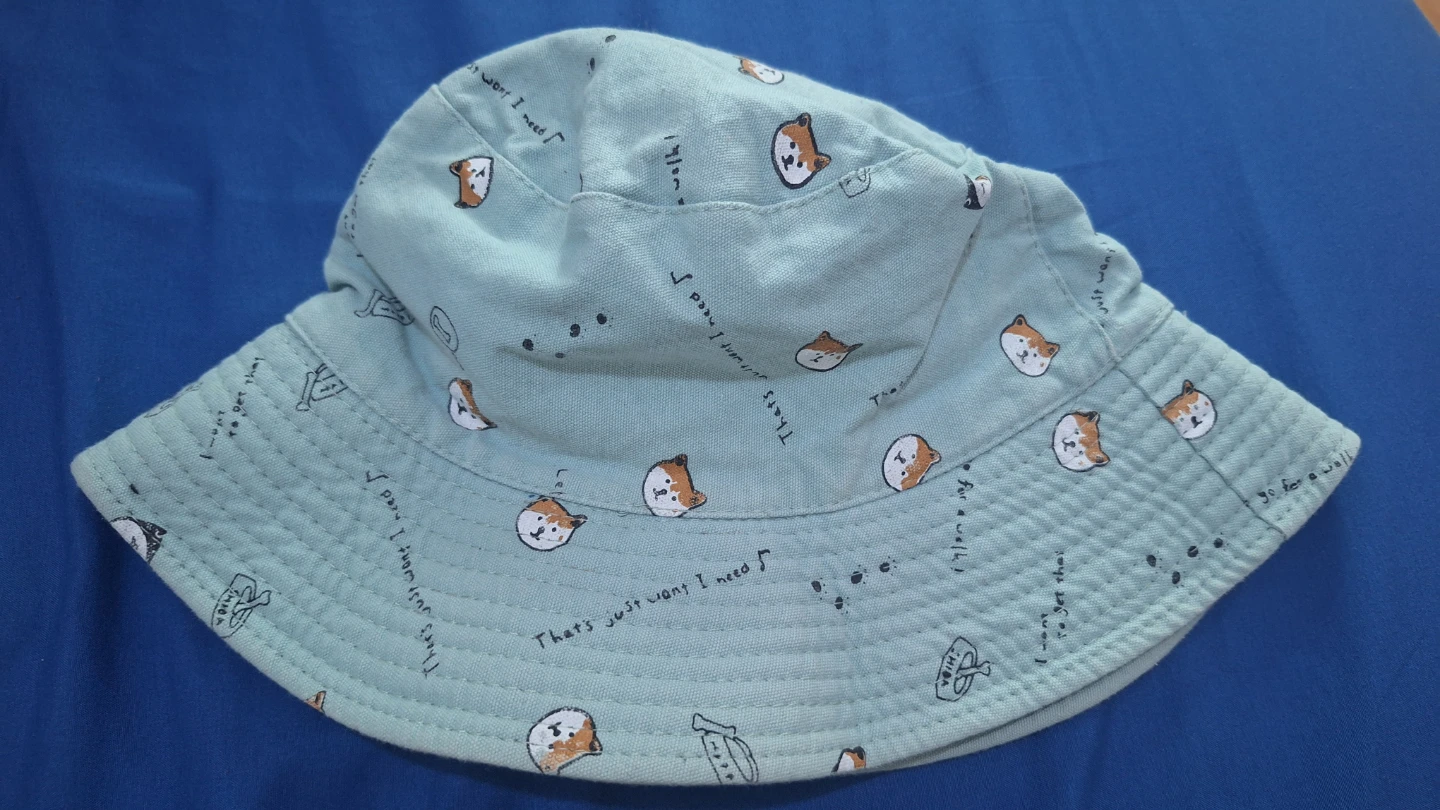 Small Reversible Bucket Hat