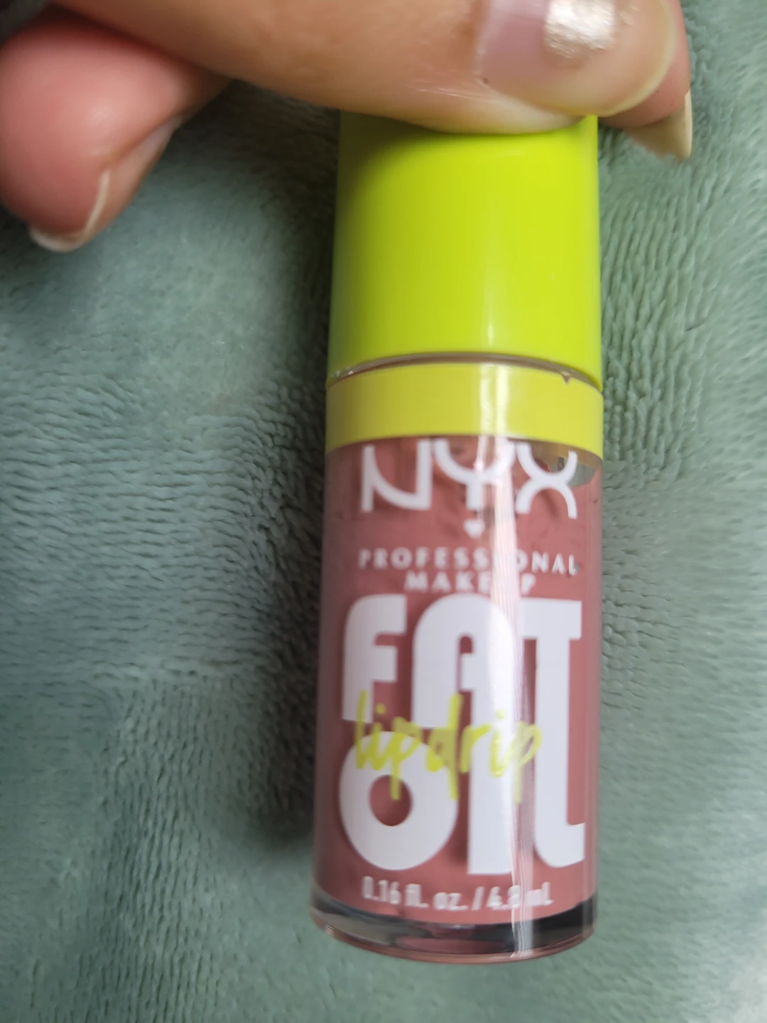 Unused Lipgloss and Liptint.