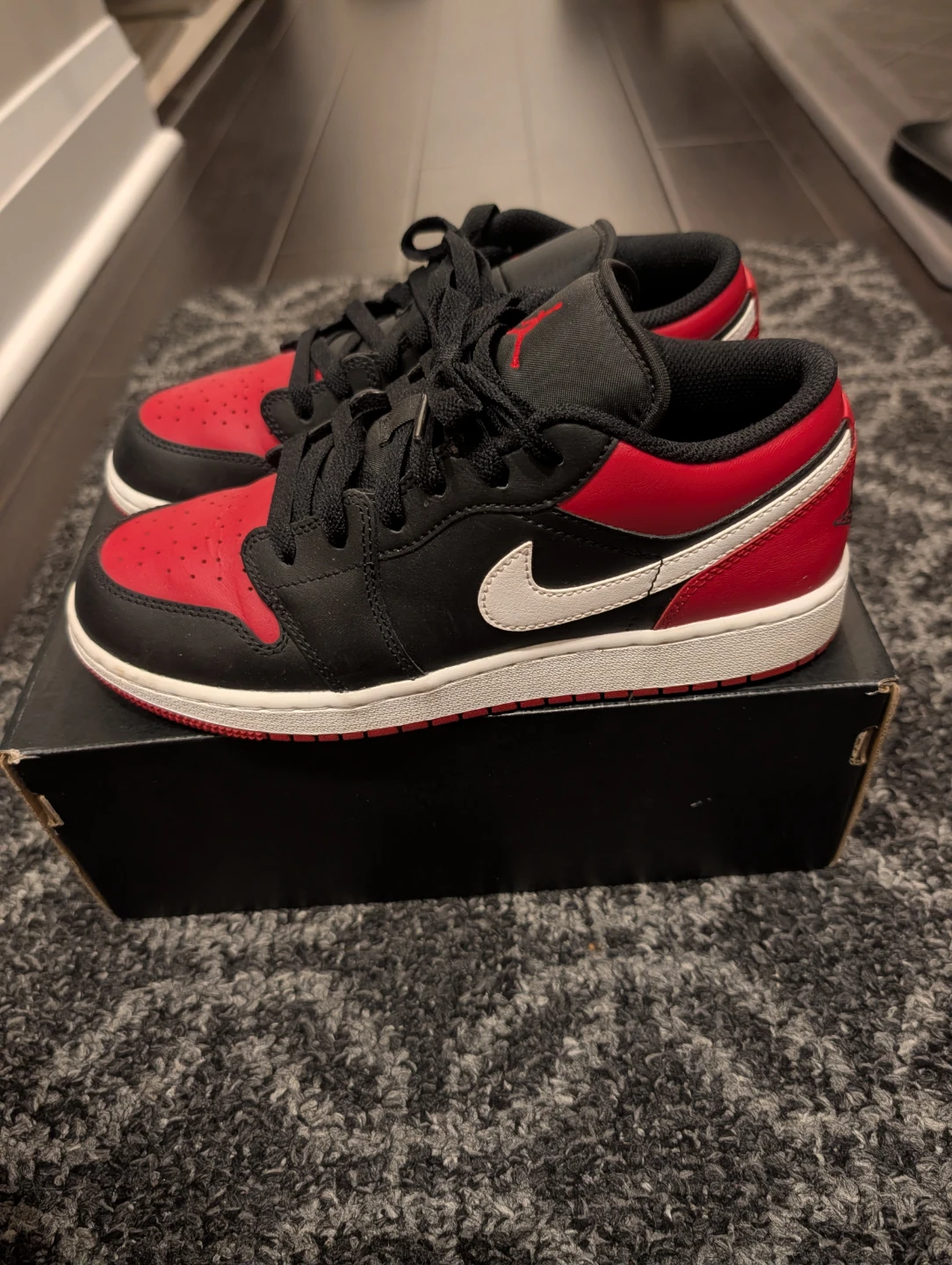 Air Jordan 1 Low (GS) Black/Gym Red-White