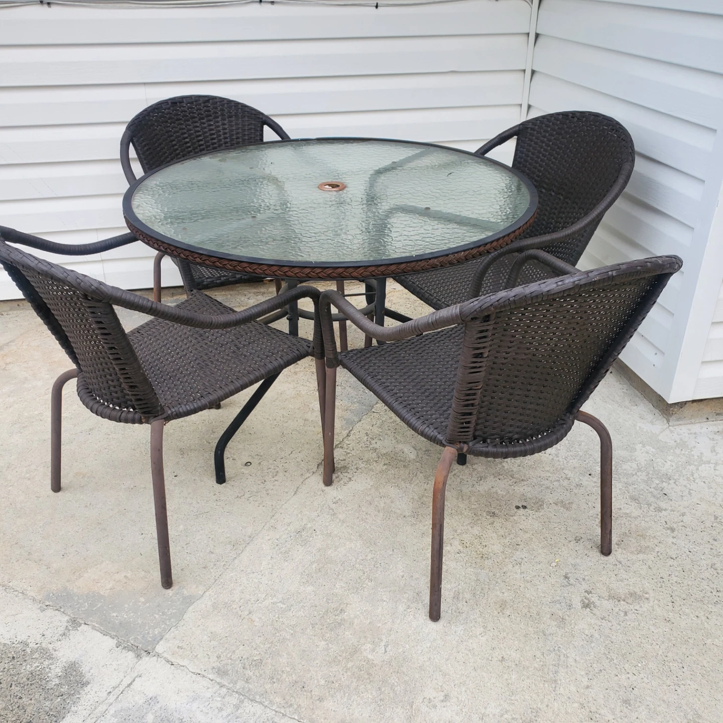 Round Glass Top Patio Table Set with 4 Chairs - photo 3