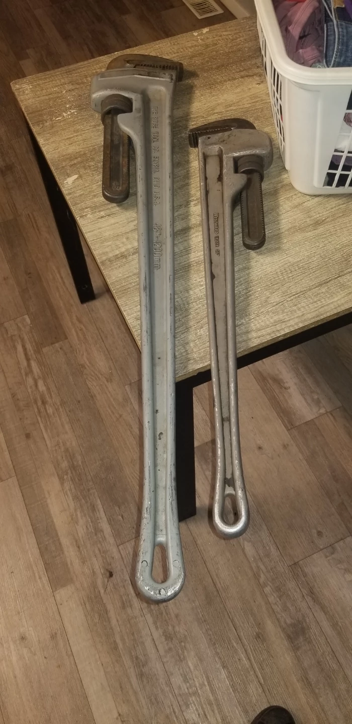 Combo set WESTWARD 36INCH AND RIDGED 48INCH ALUM. PIPE WRENCHES - photo 4