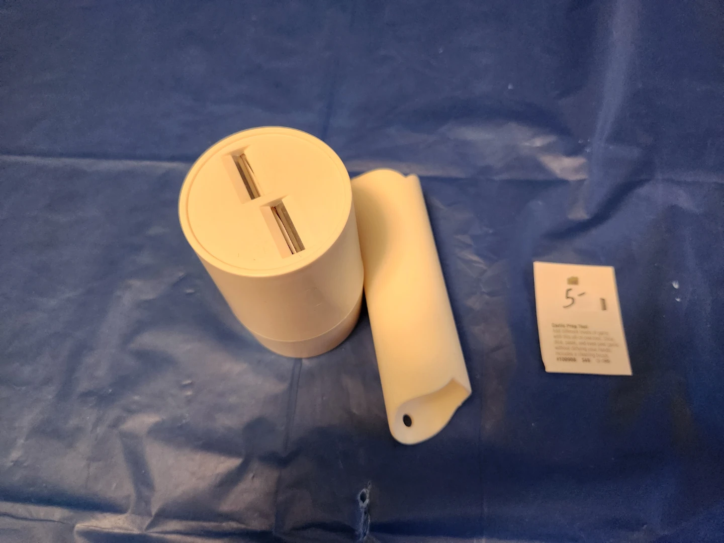Pampered chef Garlic Prep Tool