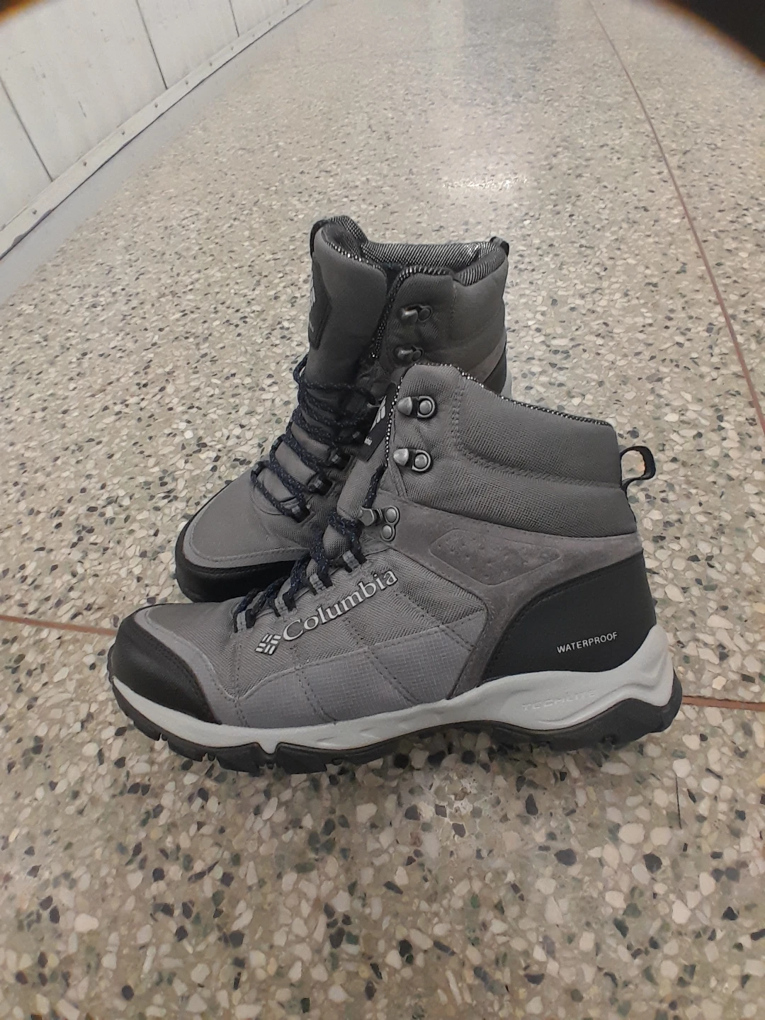 Columbia Waterproof Hiking Boots Men's Size 10.5 - photo 4