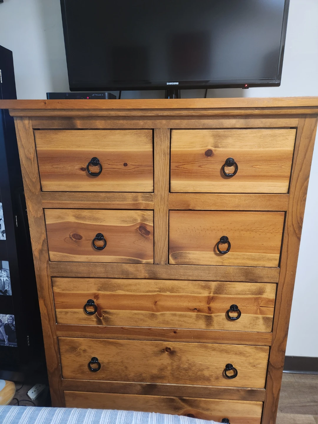 Solid Pine 7 drawer dresser