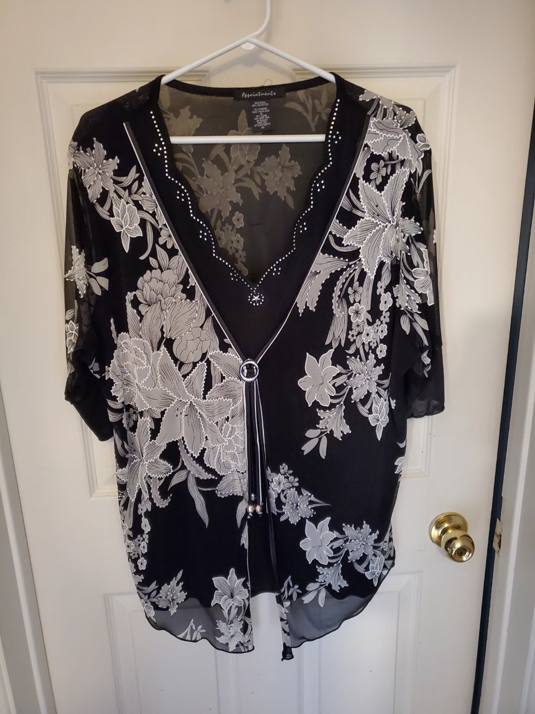 Plus Size Appointments Floral Print Sheer Overlay Blouse