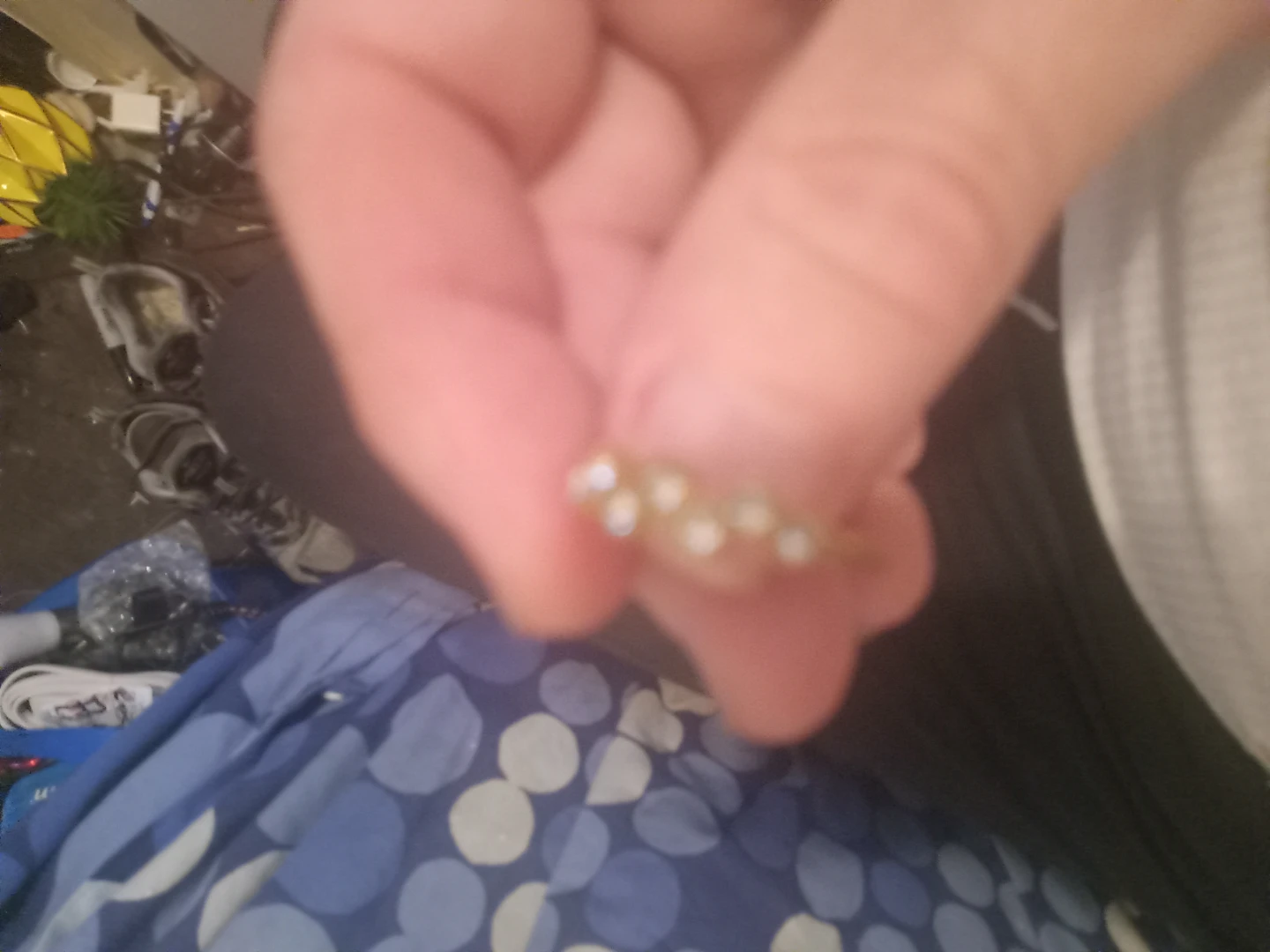 Gold-tone band ring with clear stones - photo 2