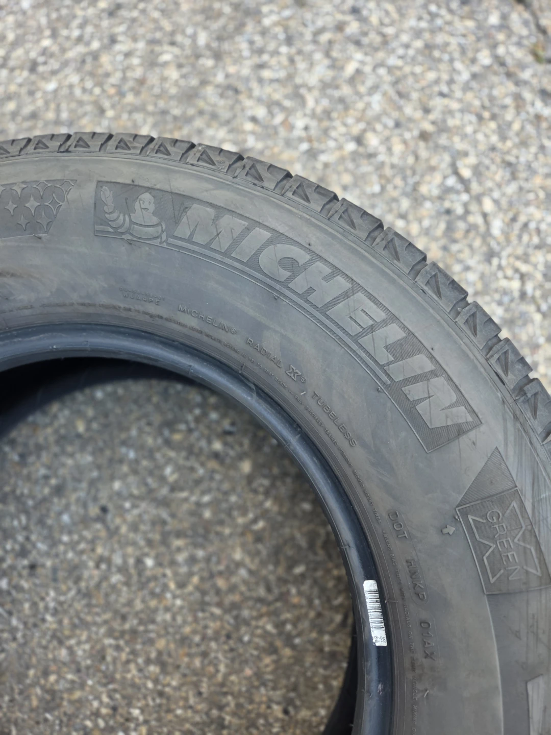 2 Michelin Latitude X-Ice Studless Winter Tires - 265/70R17 - photo 4