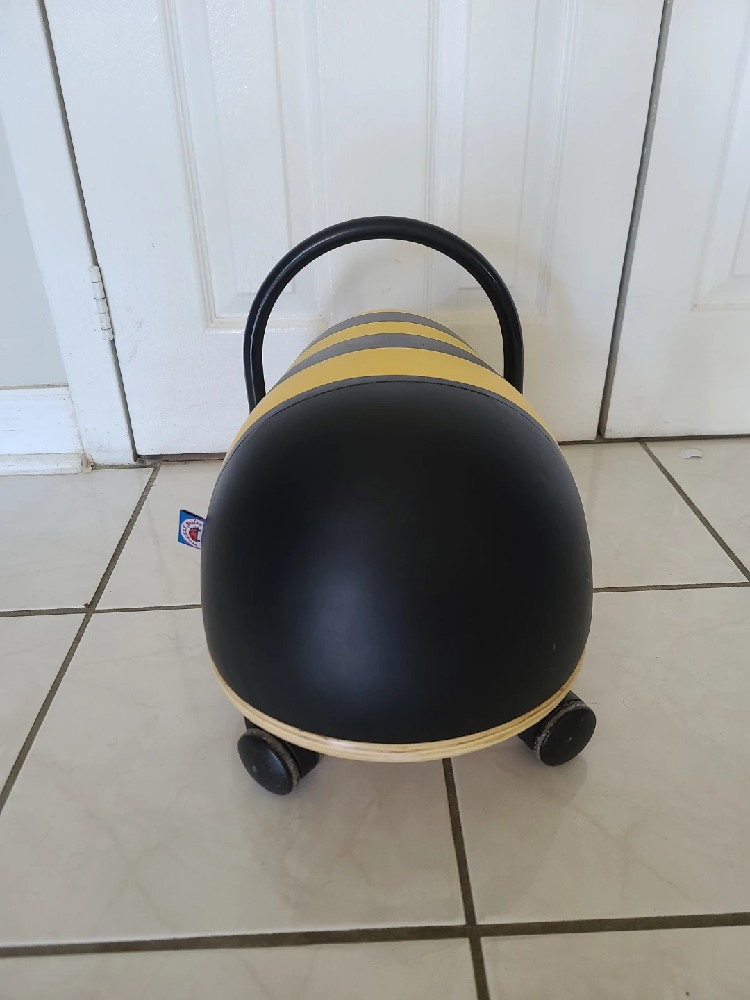 Wheely Bug Bee Ride-On Toy - photo 3