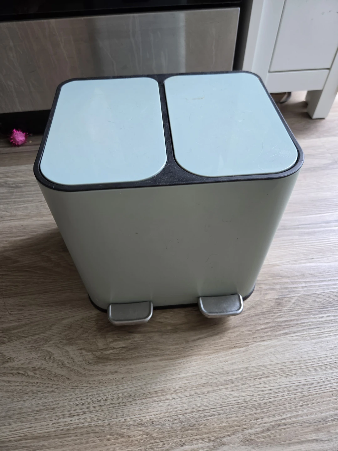Dual Compartment Foot Pedal Trash Can - photo 2