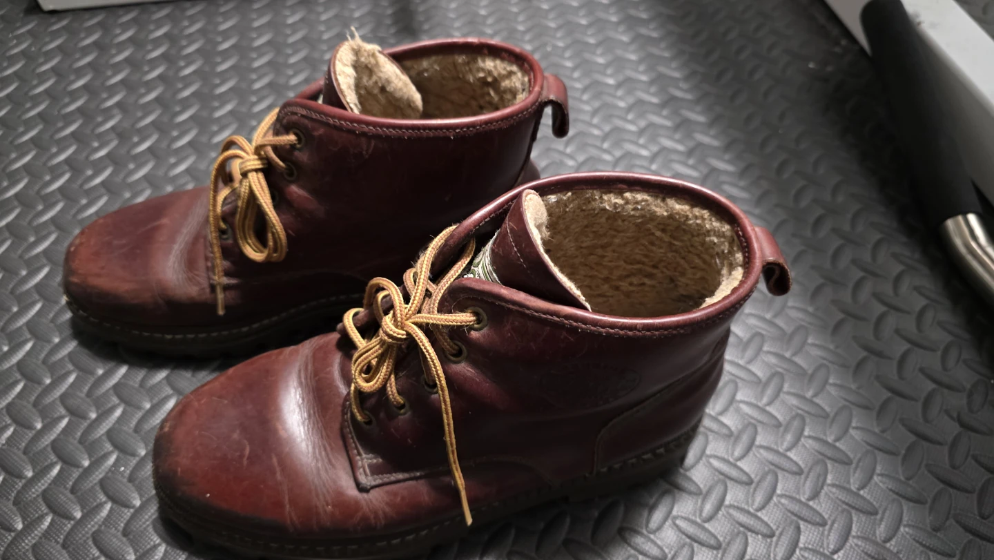 Brown Leather Chukka Boots with Sherpa Lining