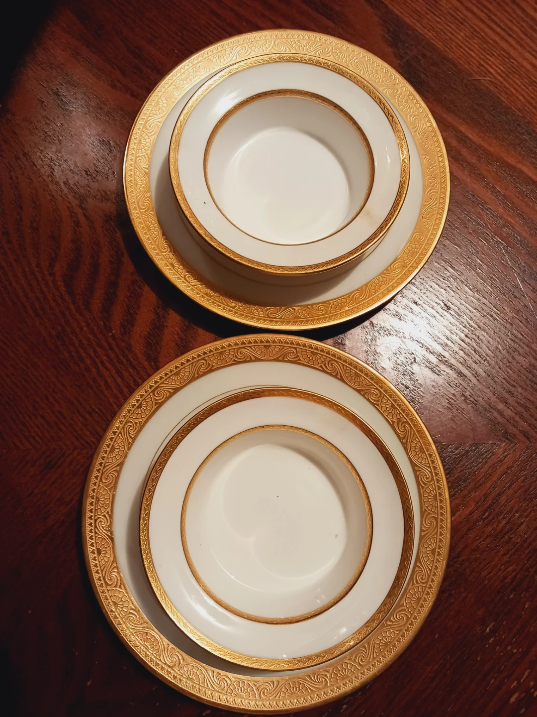 Pair of 22K Gold Trim Mini "Creme Brulee" Bowls w/ Saucers - photo 2