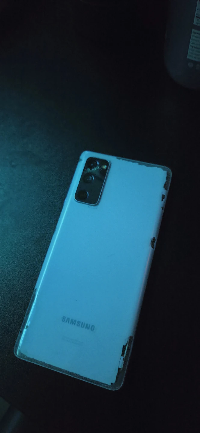 Samsung S20 FE + Modded A5 2017 (For Parts!) - photo 2