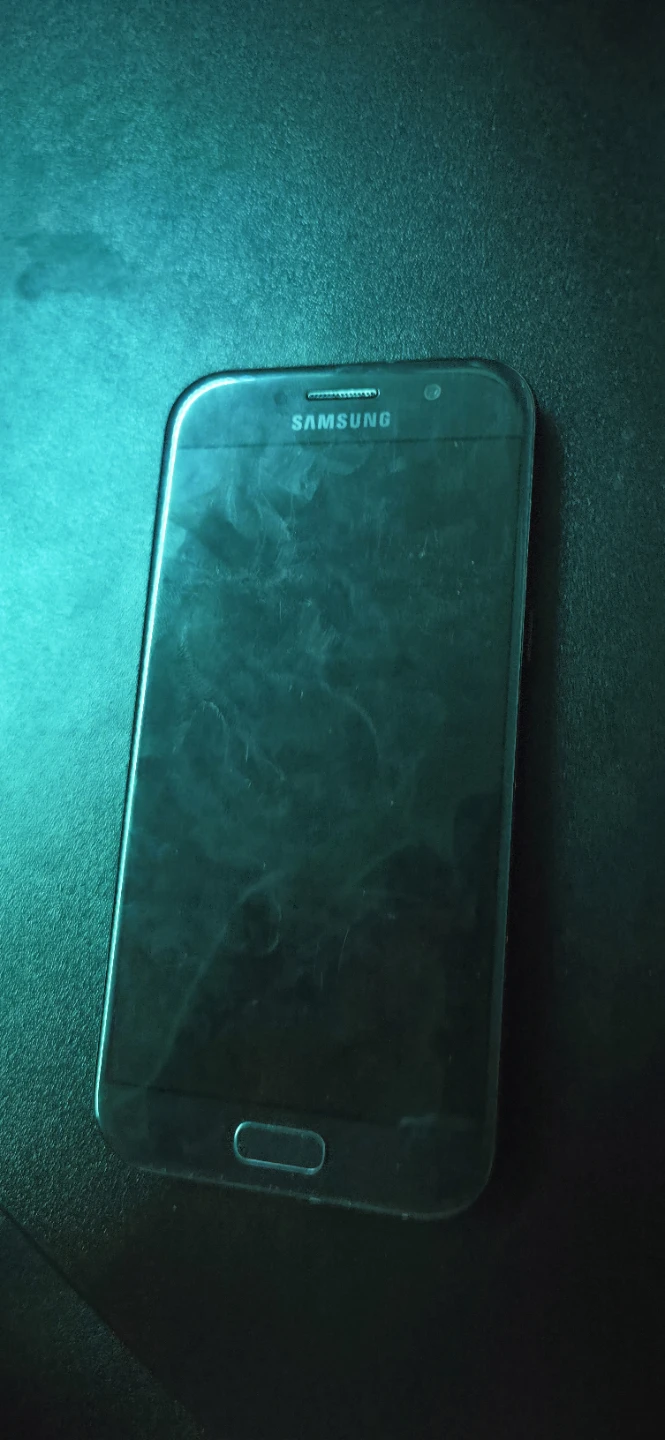 Samsung S20 FE + Modded A5 2017 (For Parts!) - photo 4