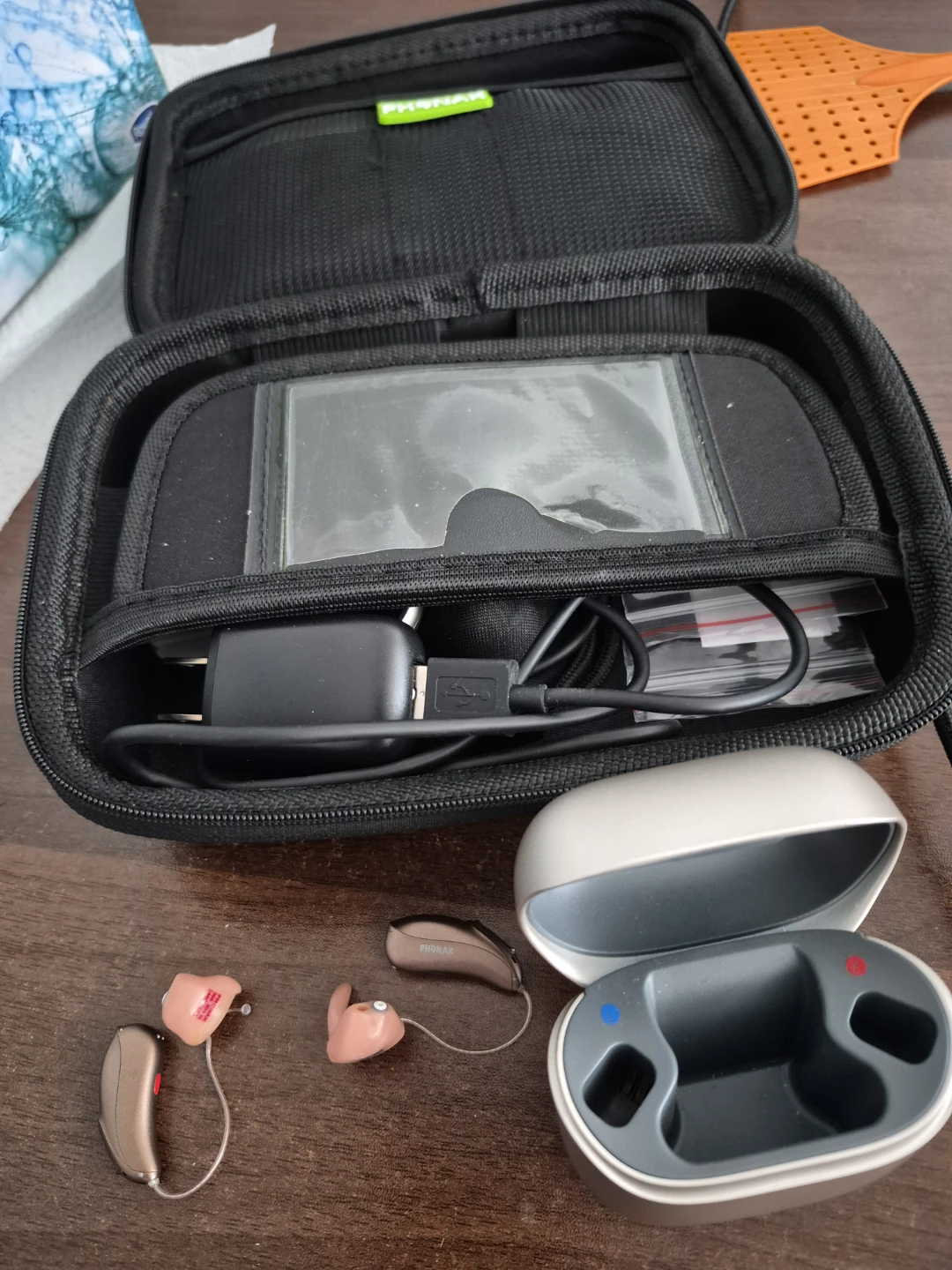 Phonak Hearing Aids with Charging Case and Accessories - photo 2