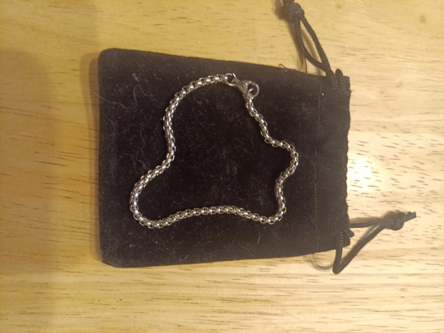 Multiple small silver bracelets - photo 5
