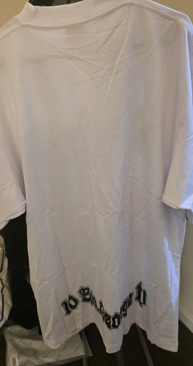 Balenciaga t-shirts - photo 4