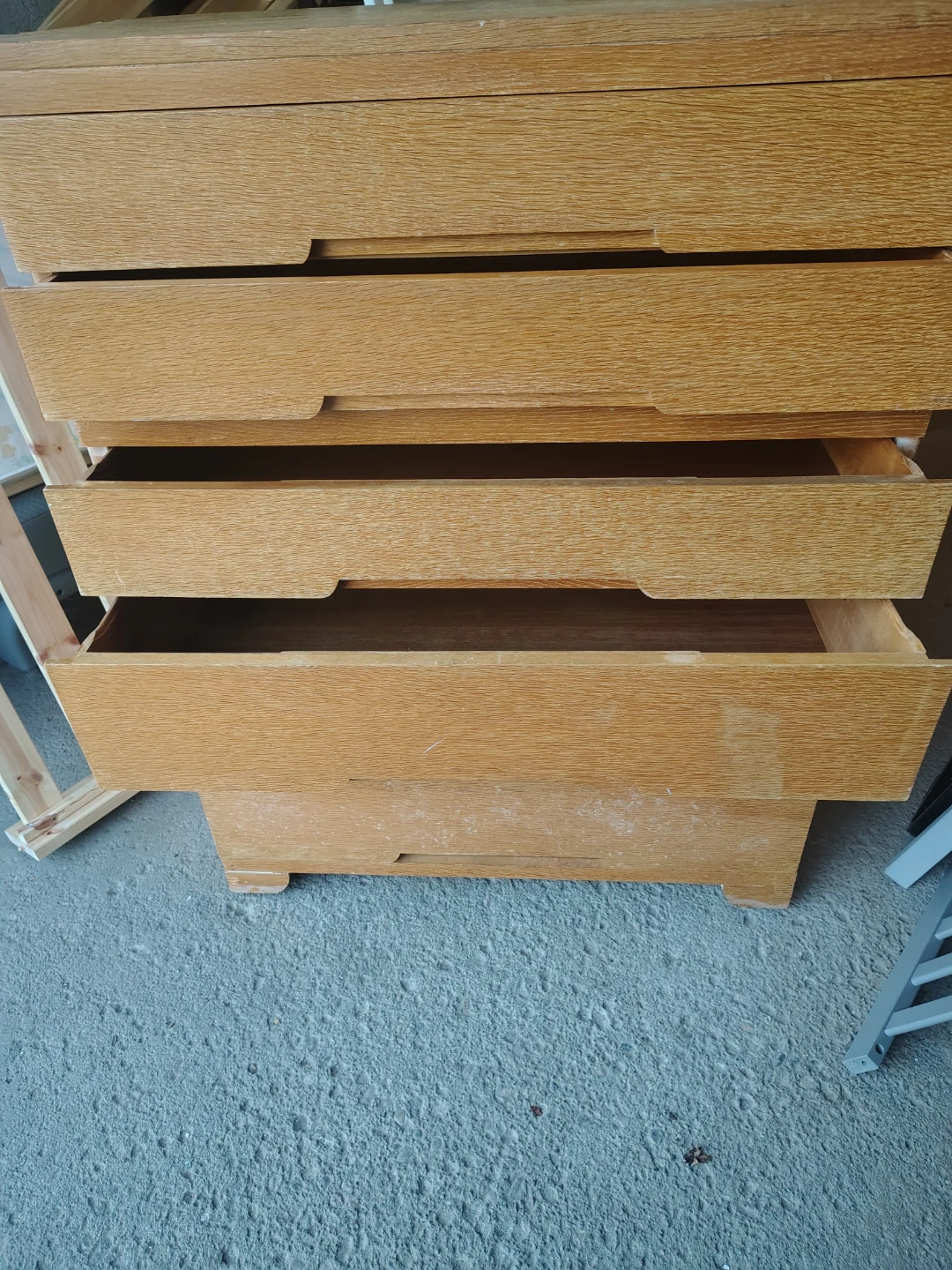 Wooden Dresser with 5 Drawers - photo 3
