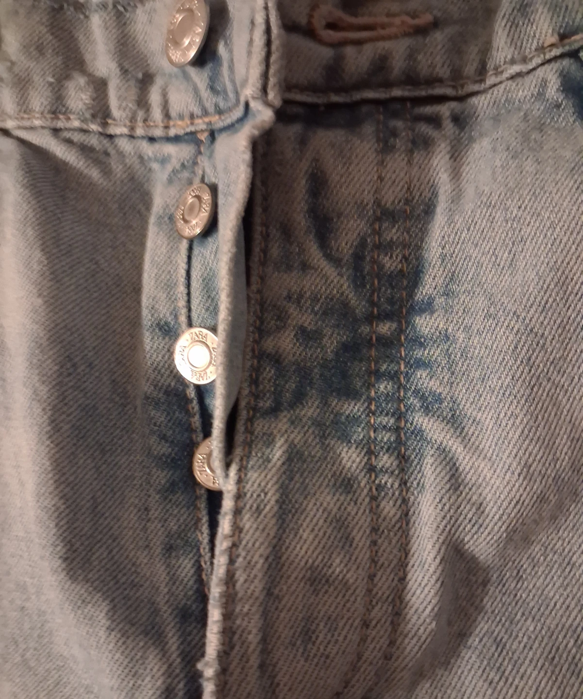 Zara Light Wash Denim Jeans - photo 3