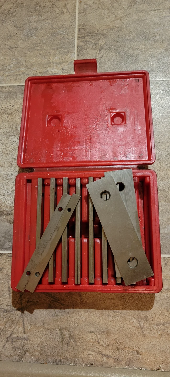 Metal parallel Gauge Blocks in Red Case