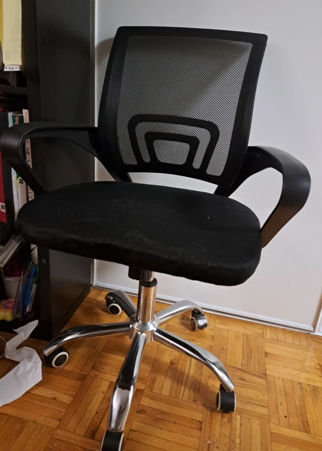 Black ergonomic Office Chair