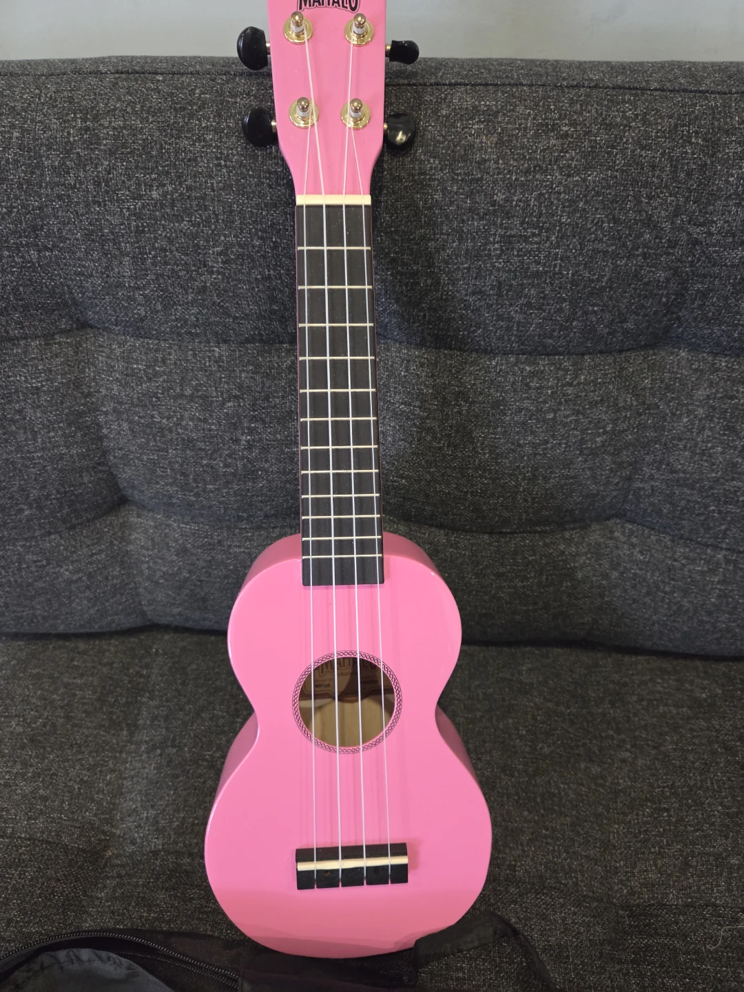 Pink Mahalo Ukulele