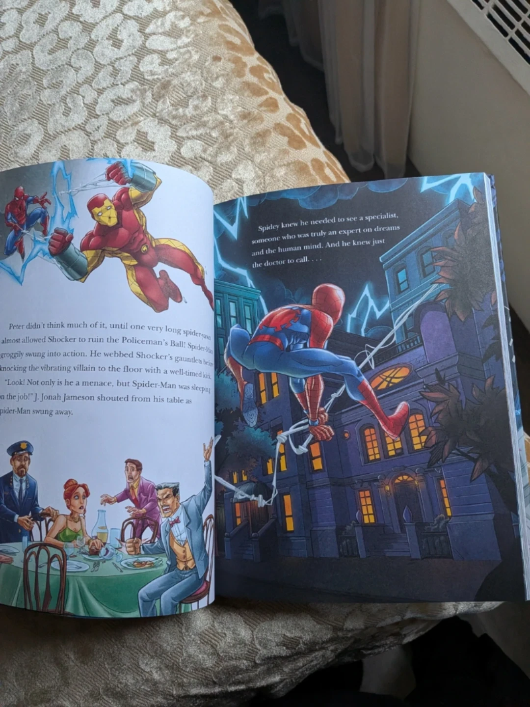 Marvel 5-Minute Spider-Man Stories Book - photo 5