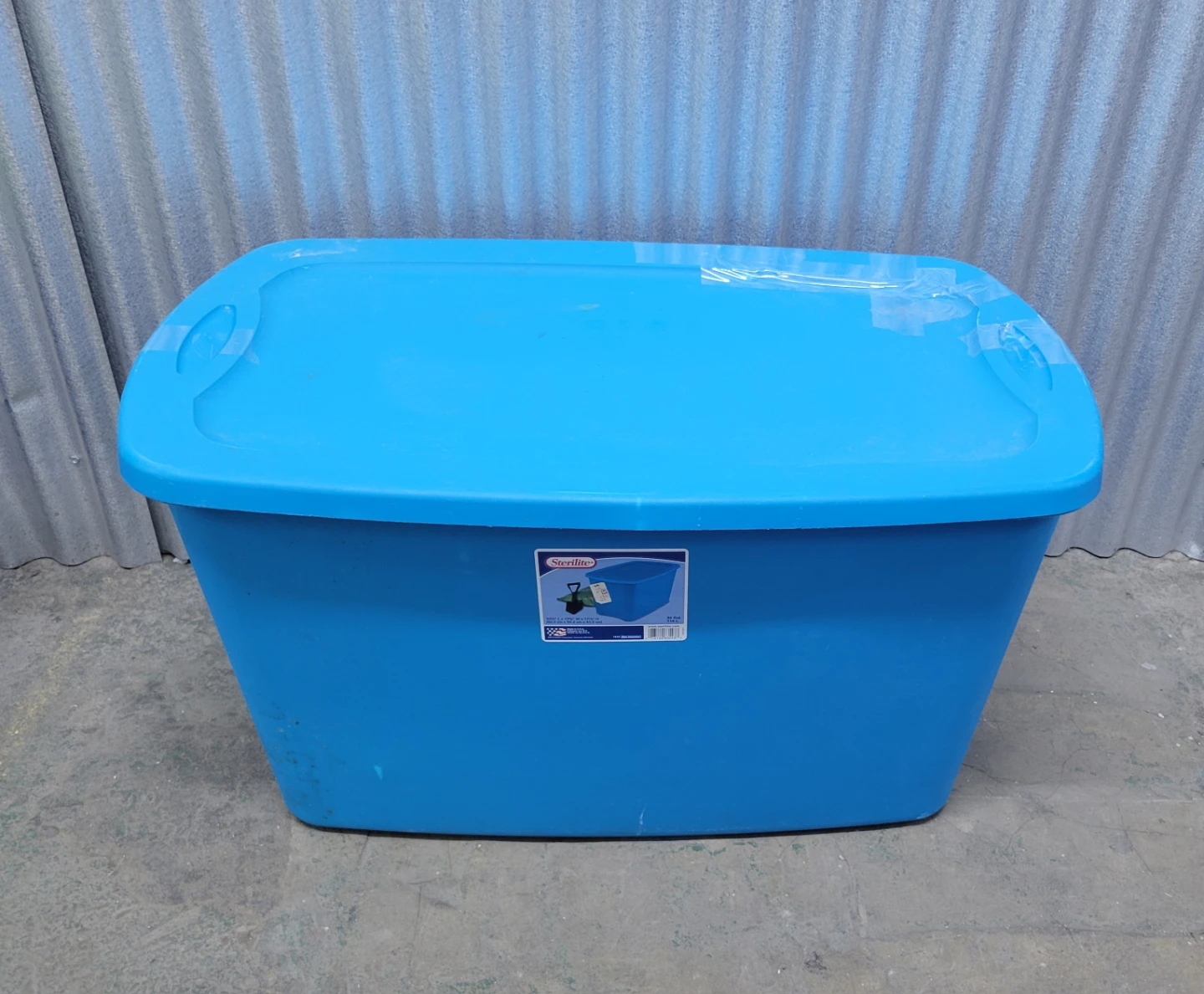 Sterilite Blue Storage Bin 30 Gal