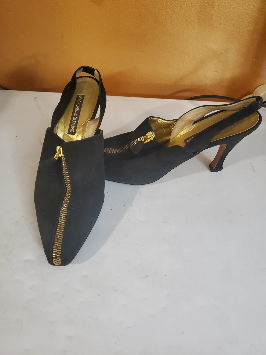 Anne Klein Couture Black Suede Slingback Heels - photo 2