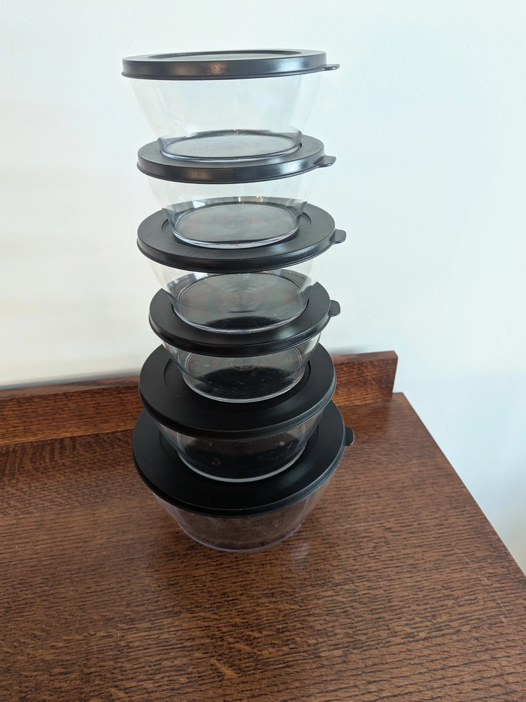 Tupperware Clear Nesting Bowl Set with Lids - photo 3