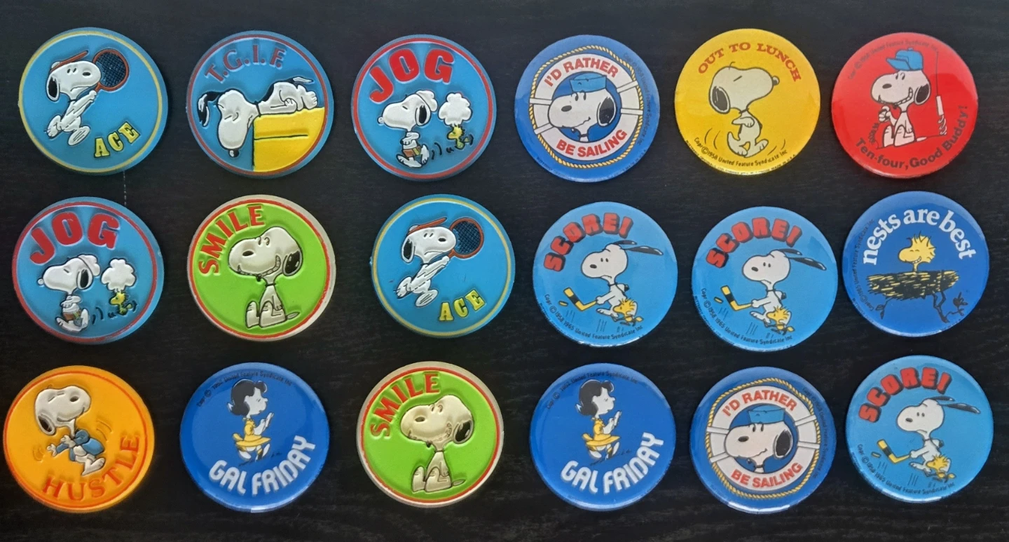 1952-65 Vintage 18 pc. Snoopy/Peanuts Buttons