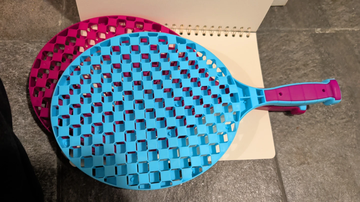 Beach Paddles (2x) - Pink & Blue Plastic - photo 2
