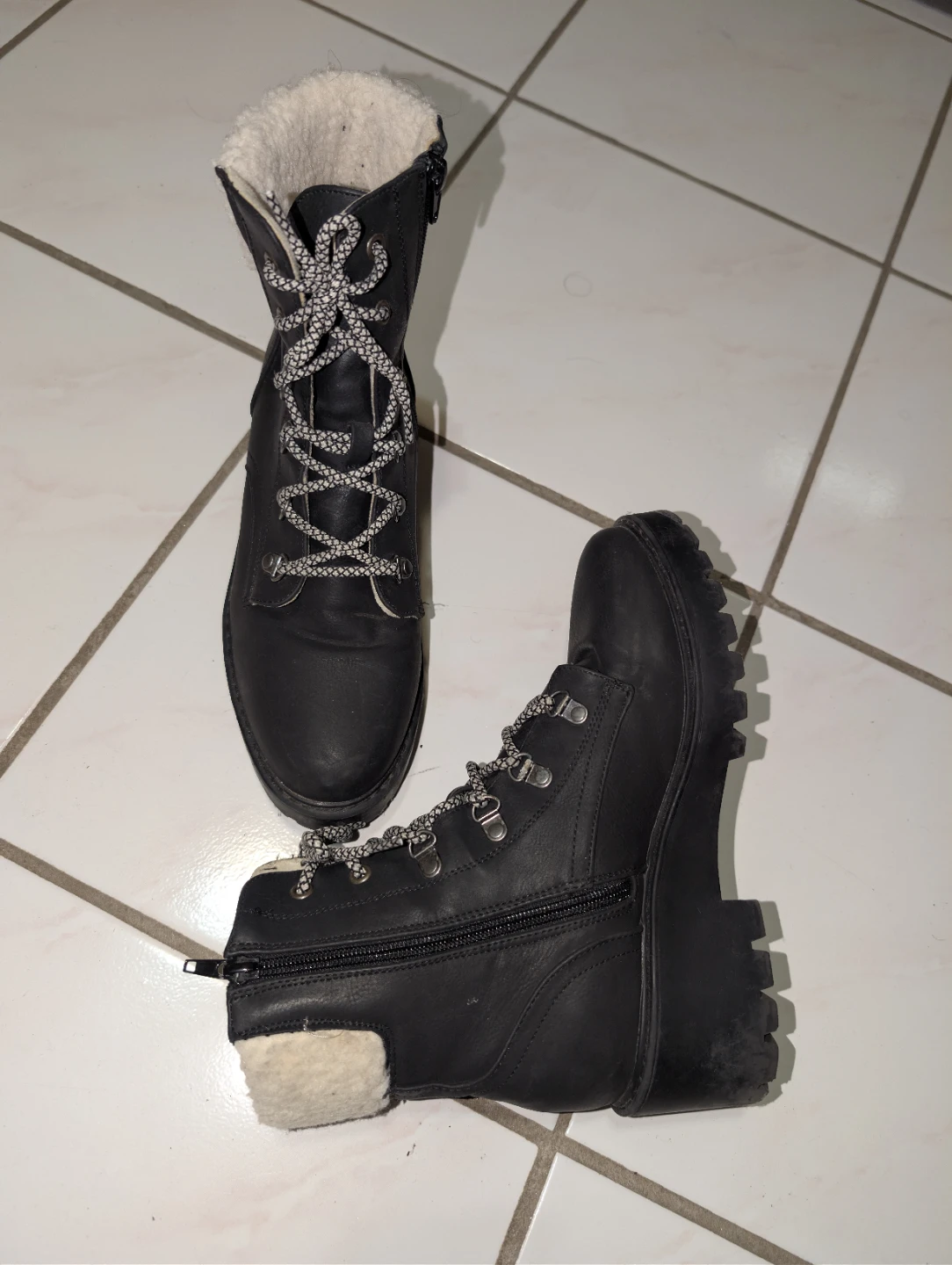Time and Tru Women's Meghan Boots - Black Size 8 - photo 2