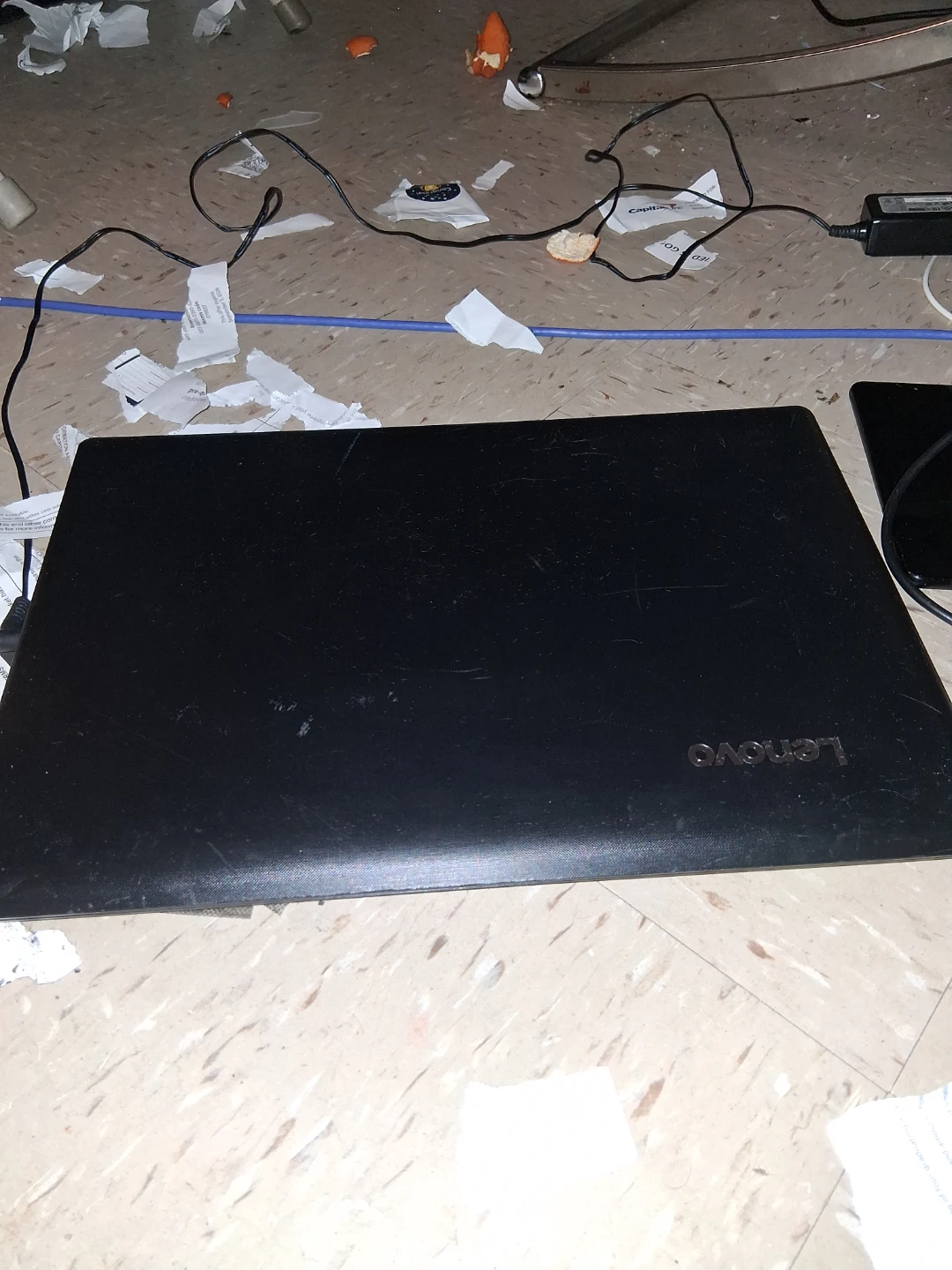 Lenovo Laptop - photo 2
