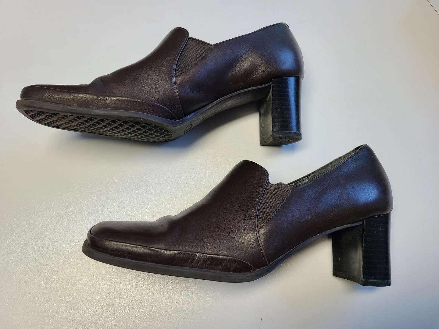 FREE!! Boots / Shoes Size 9 - photo 4