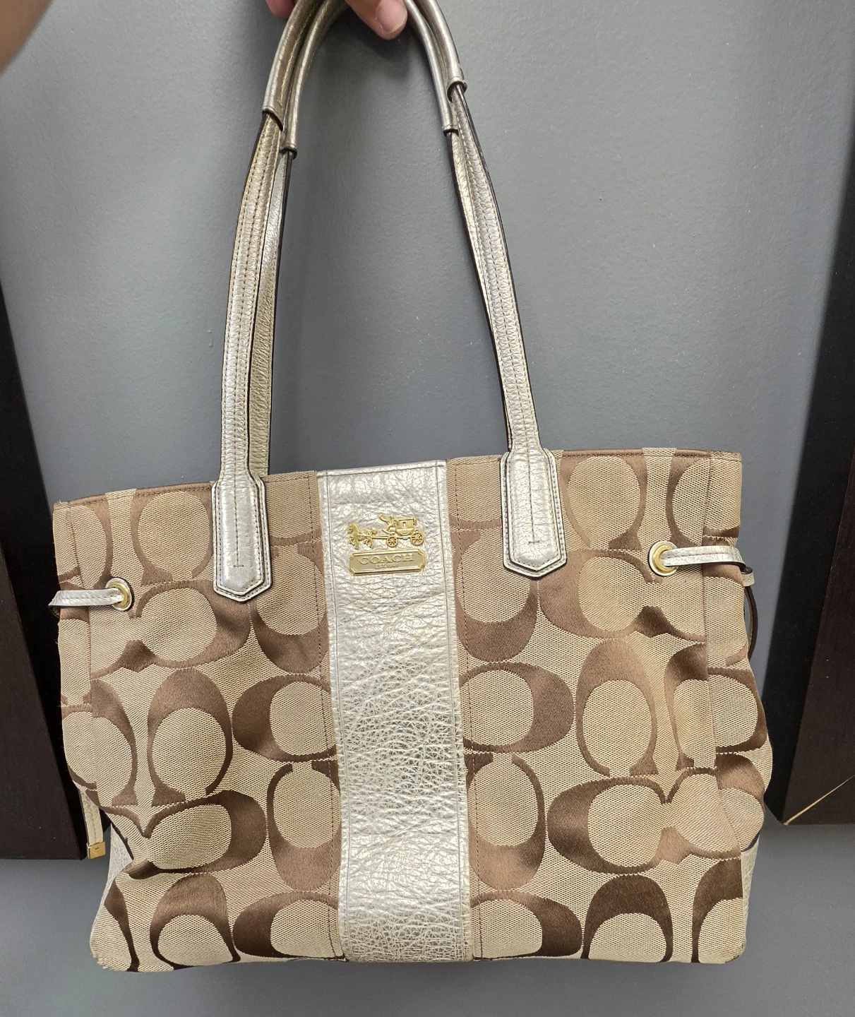 Vintage Coach Shoulder Bag - Tan/Gold