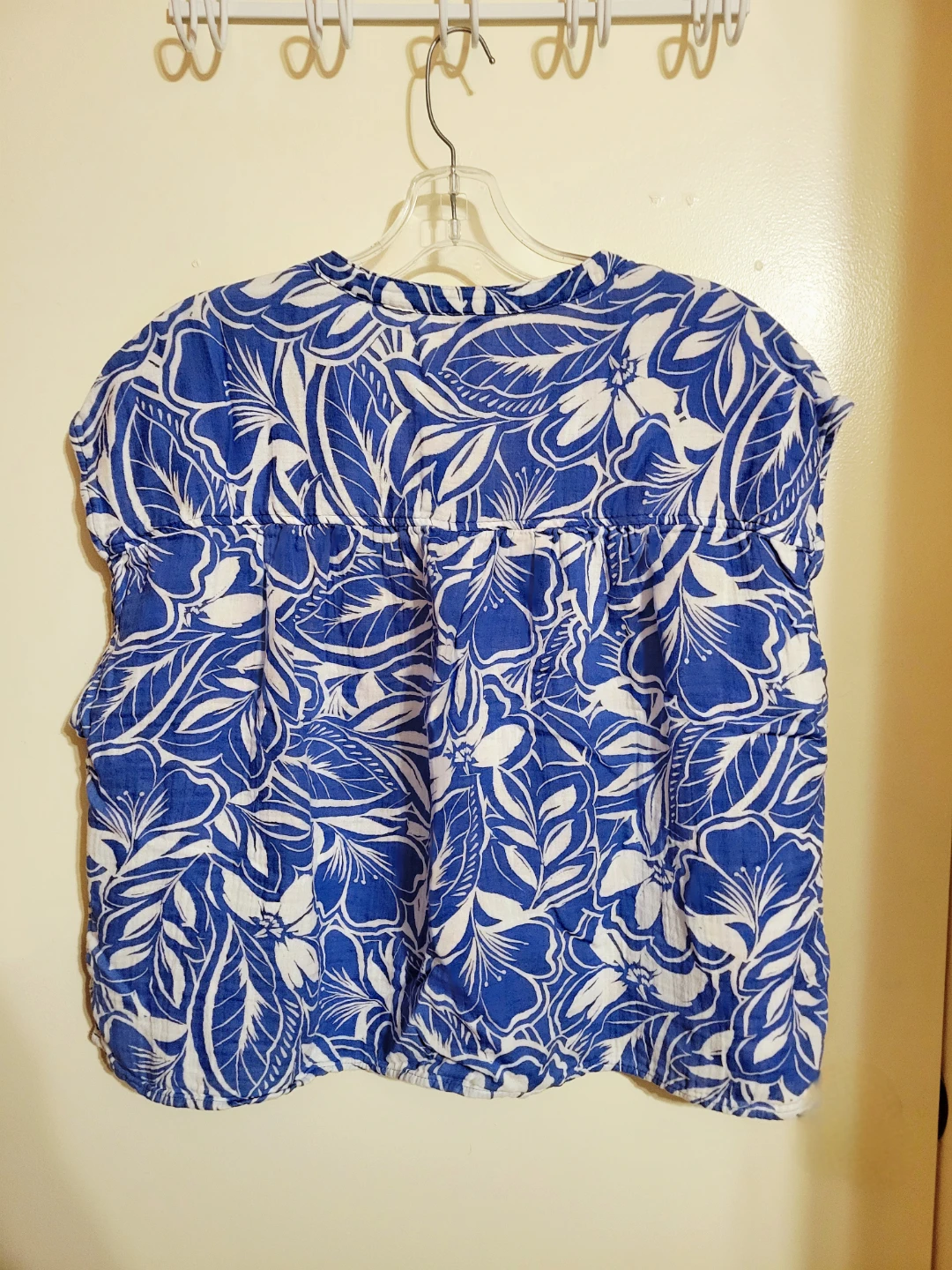 FREE T-SHIRT - photo 3