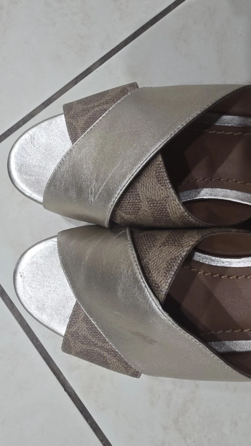 COACH Wedge Sandals size 6 (used) - photo 2