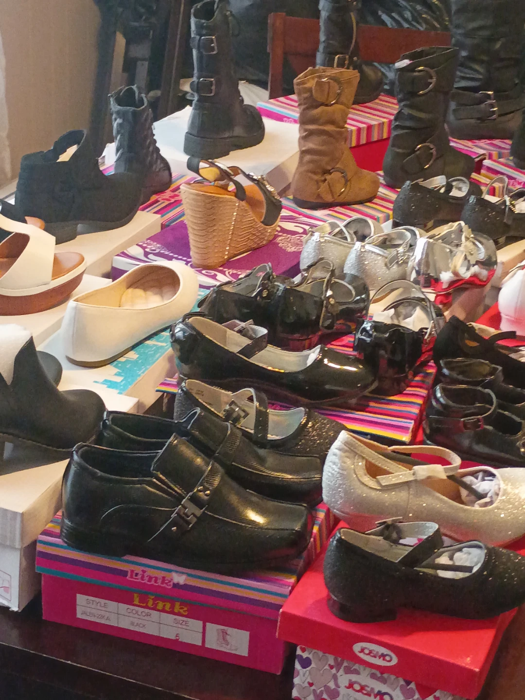 Zapatillas de niña y de mujer