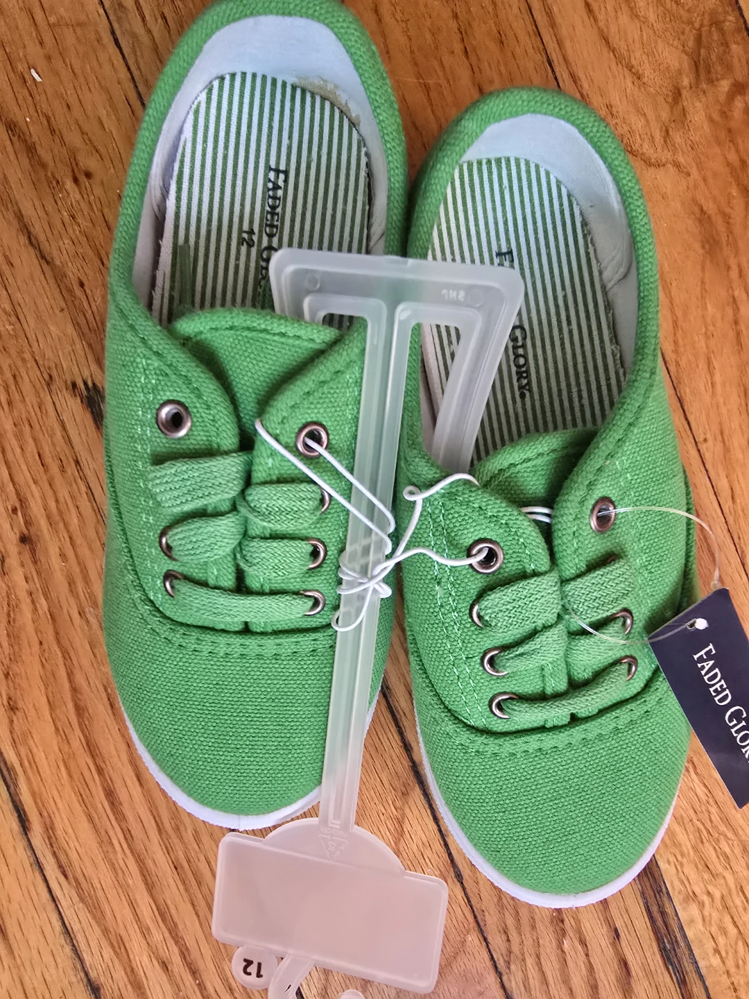 Faded Glory Green Canvas Sneakers - Toddler Size 12