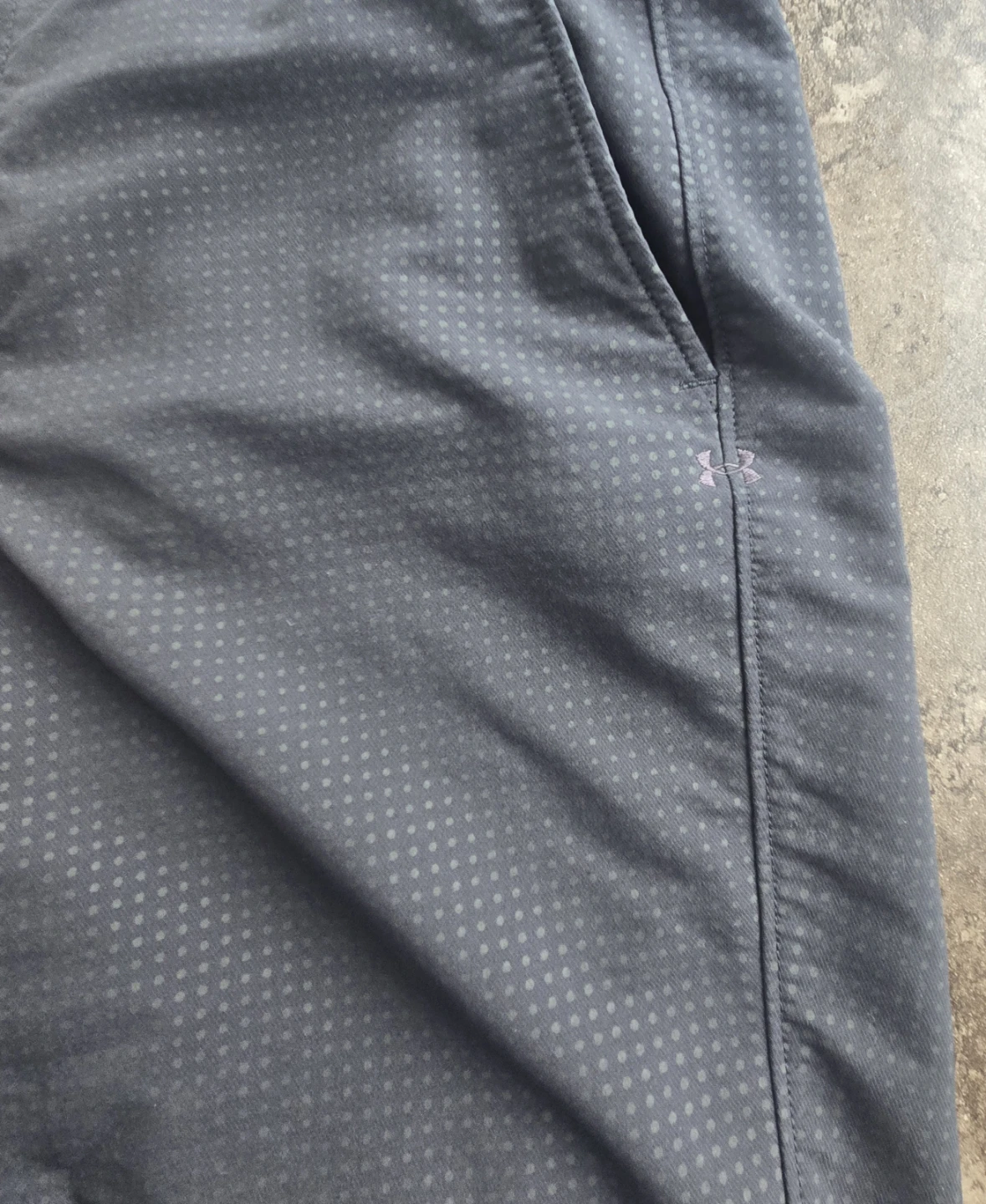 Men's Under Armour Performance Golf Shorts. 34" waist. EUC.  - photo 4