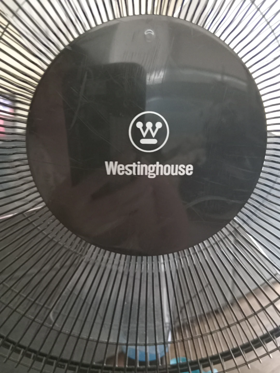 Westinghouse black pedestal fan - photo 2