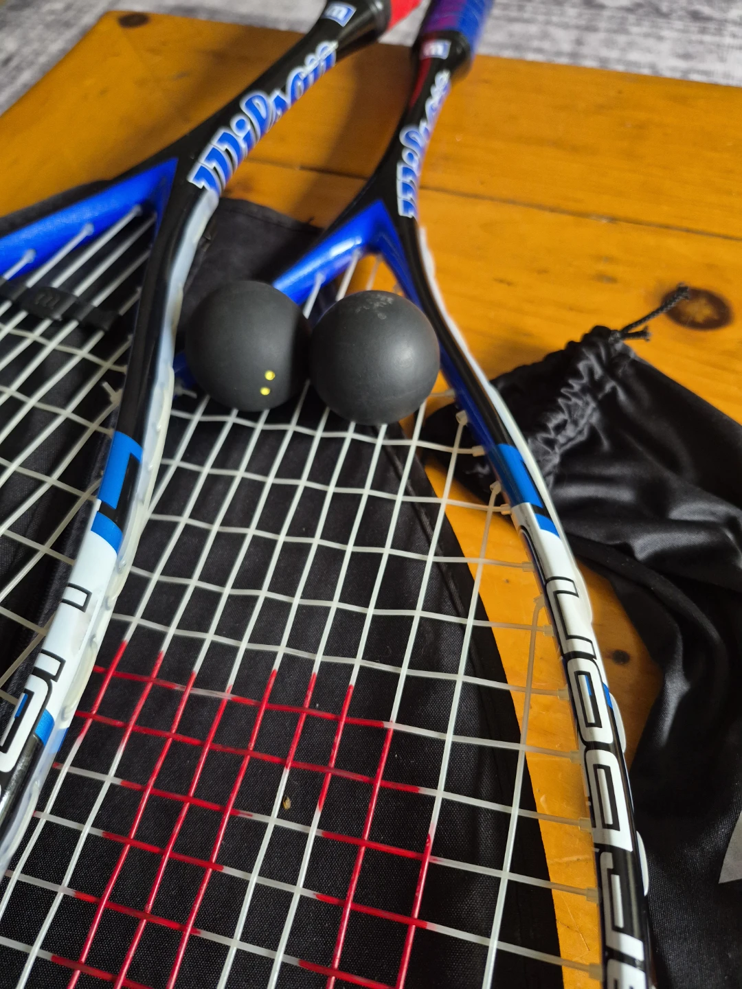 HEAD Squash Rackets with Safety Glasses and Balls - photo 3