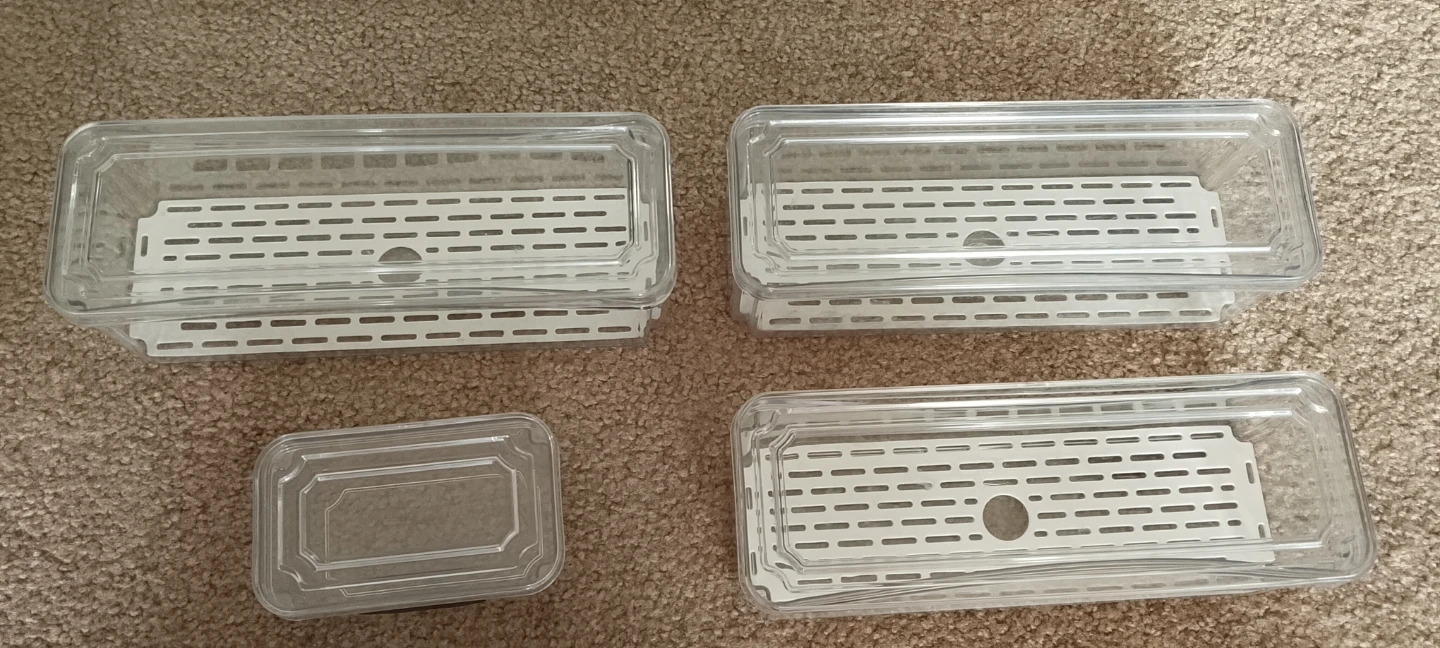 Clear Plastic Storage Containers with Lids - Set of 4 - photo 2
