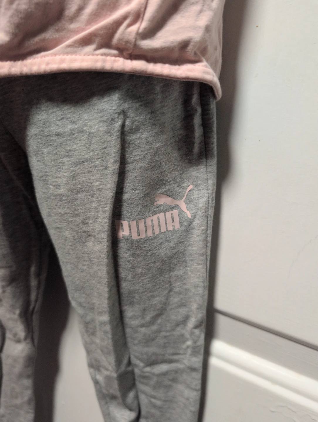 Puma Pink T-shirt and Grey Jogger Set - photo 4