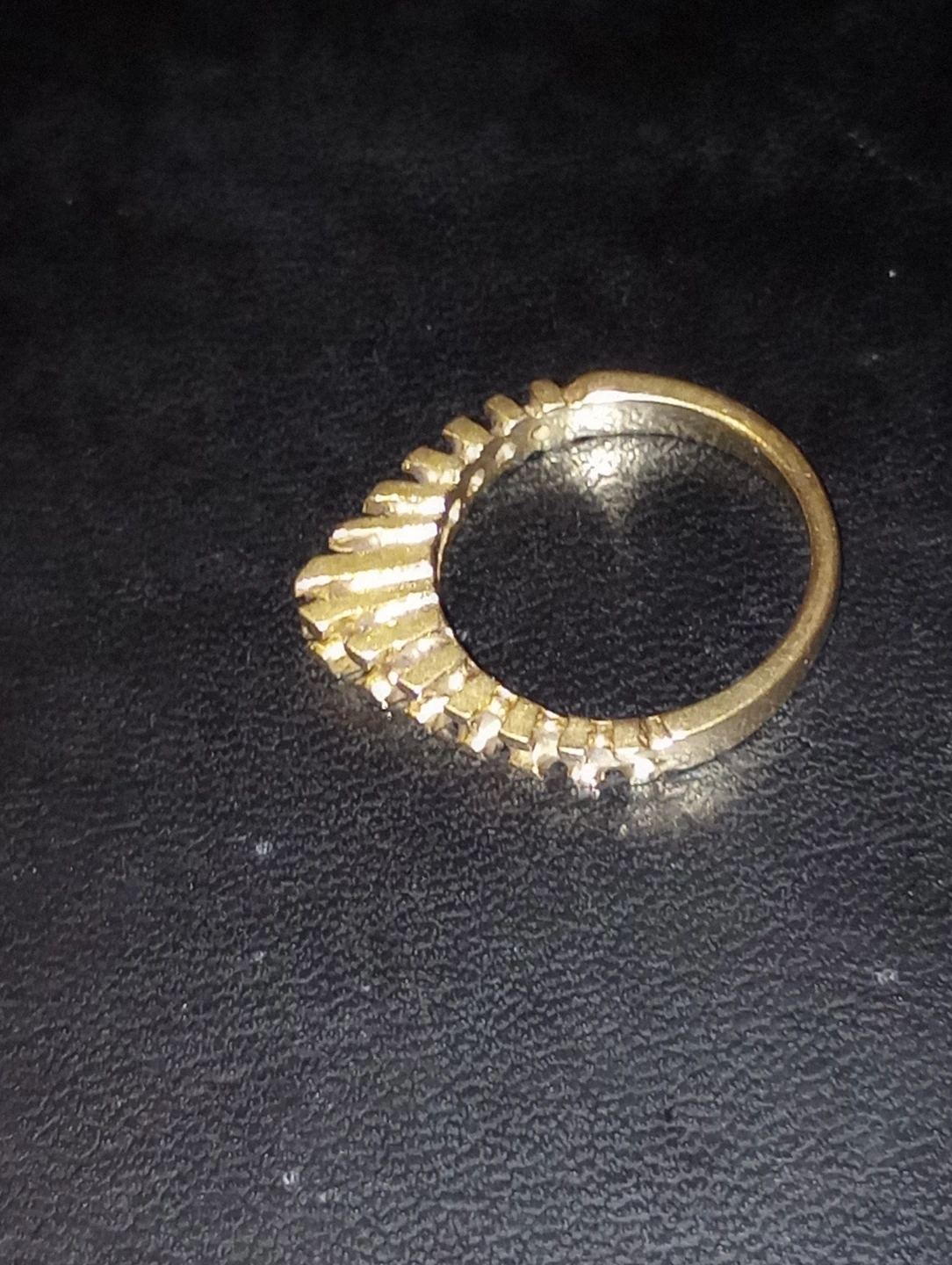 Gold 14 k ring