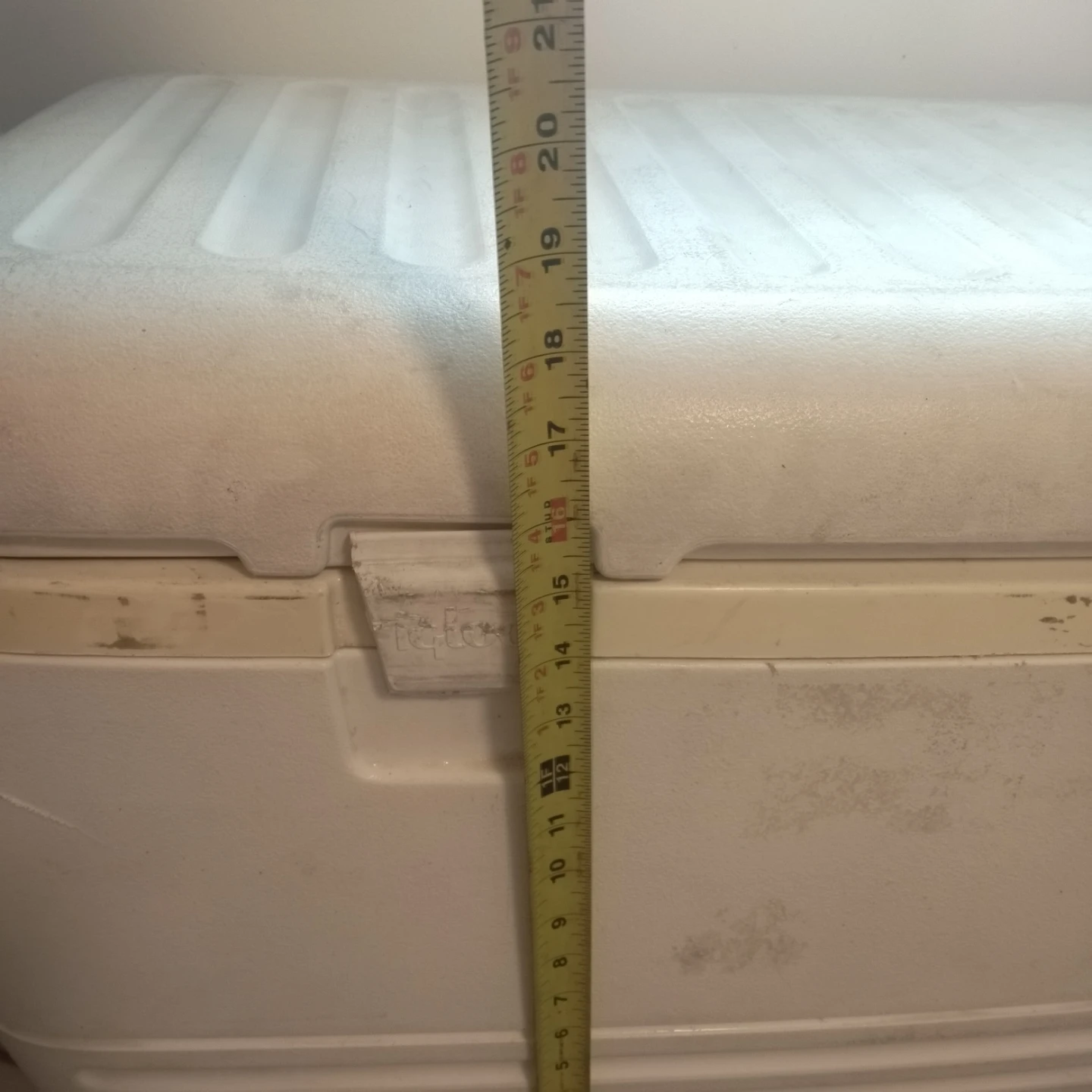 Large cooler no leaks - photo 3